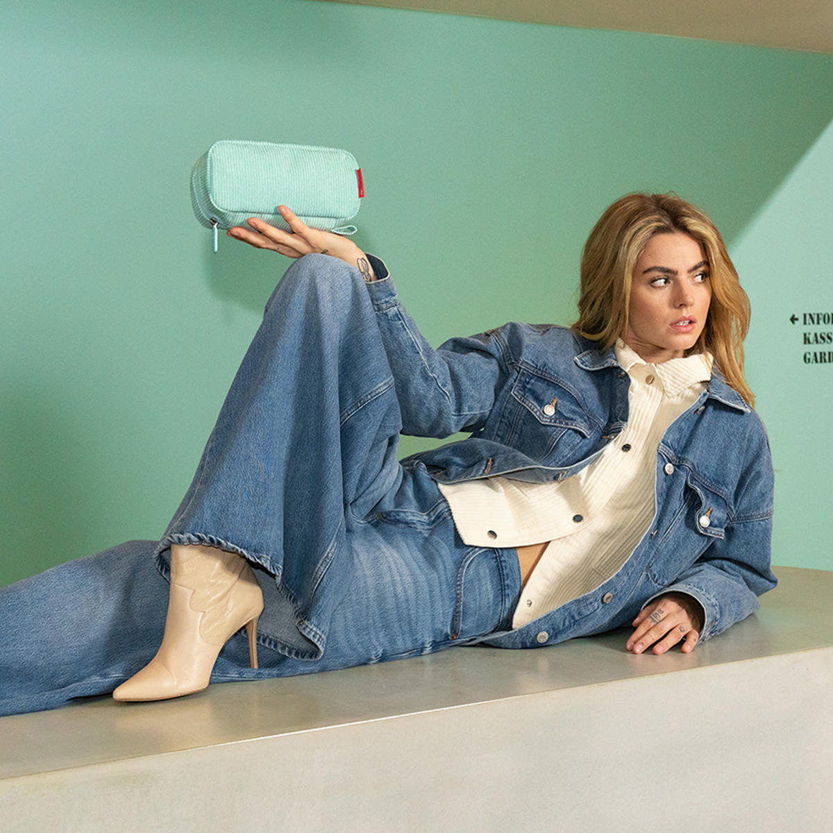 マルチケース(MULTICASECORD)